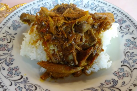 まごうことなきカレーです。